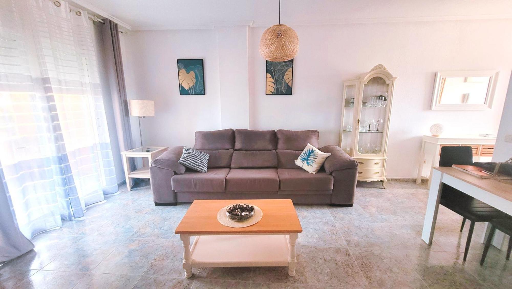 Apartamento muy cerca del mar. Arenales del Sol Exterior foto