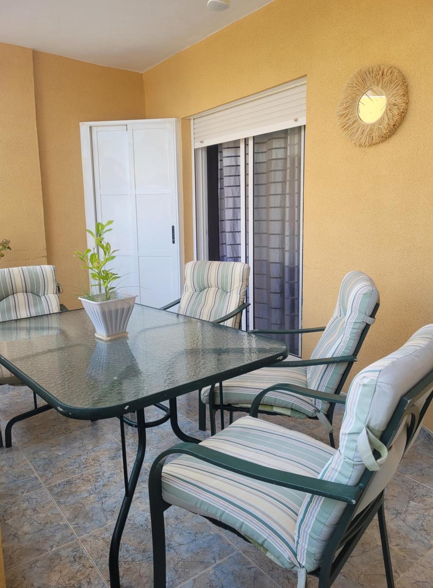 Apartamento muy cerca del mar. Arenales del Sol Exterior foto